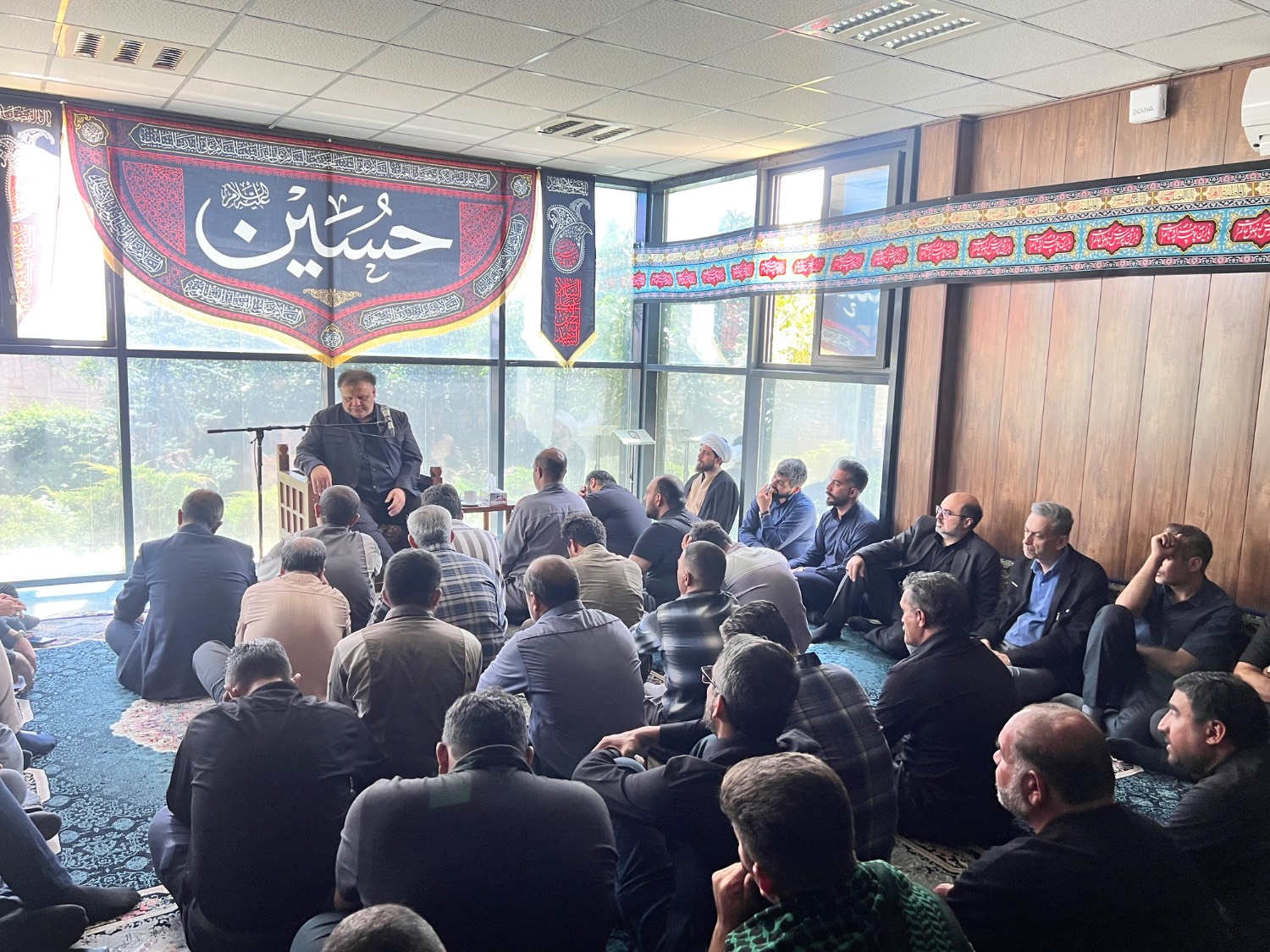 برگزاری ویژه برنامه ماه محرم شهرک صنعتی دارویی برکت