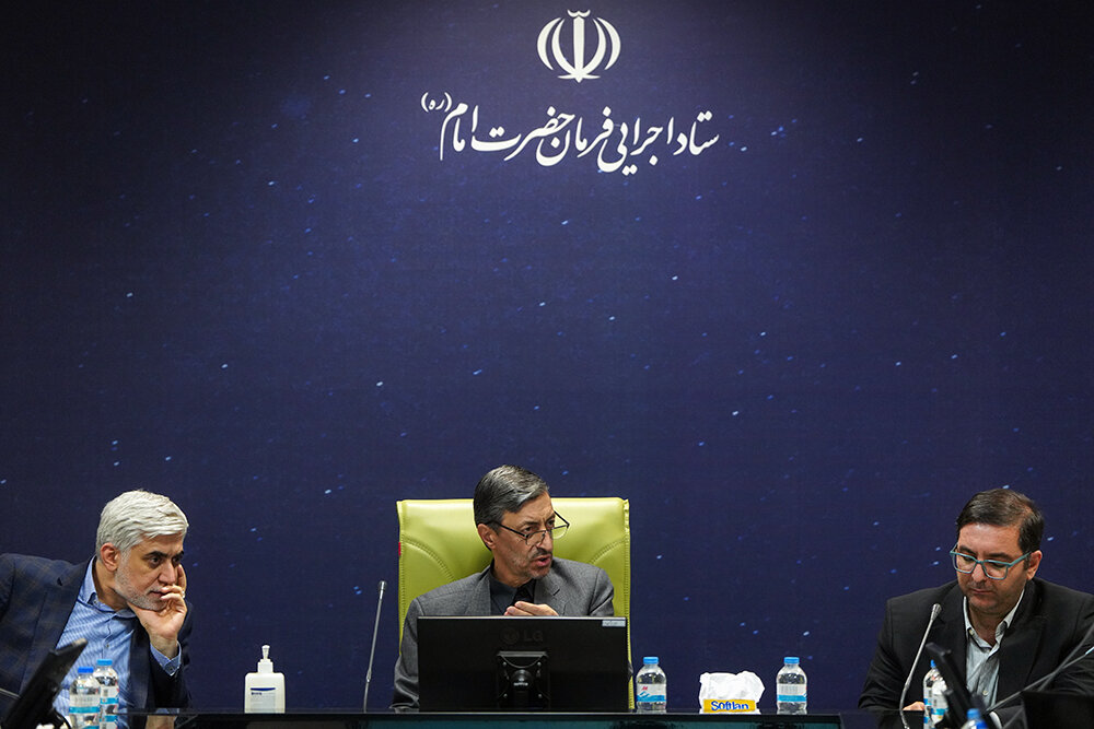 بازدید رئیس ستاد اجرایی فرمان حضرت امام از شهرک صنعتی دارویی برکت